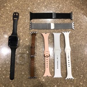 Apple Watch Generation 4 with bands 40mm